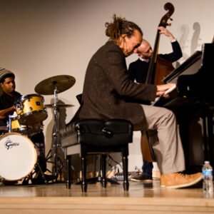 Gerald Clayton Trio a Hit Gerald Clayton Trio