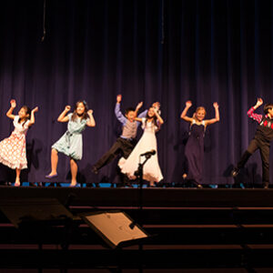 LS_PA_Gr2-Gr3-HolidayShow_CV-