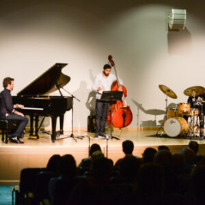 SW_HCS_TaylorEigsti2015_KC-23