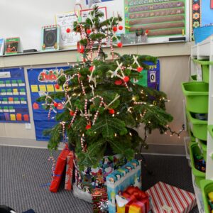 Harker Green Committee Moves Ahead with Holiday Projects, Earth Day Plans Photo by Mark Kocina