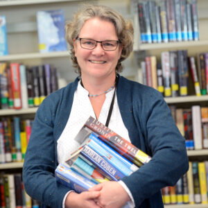 2017-01_OOC_Lauri_Vaughan_MK_0513