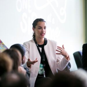 Alexa Bush '02: Building a Bright Future 10_30_Field_Trip_Fitzgerald_Neighborhood_063