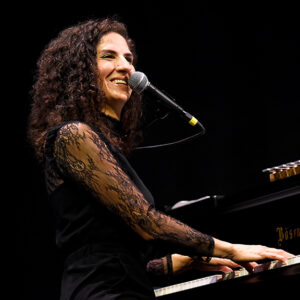 2019-09_OOC_Laila_Biali_MK_0078