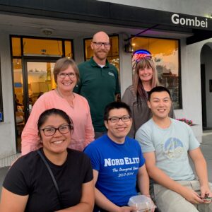 Class Notes: Harker Magazine Winter 2019 Danny Wang ’13 dinner with Kerry