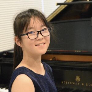 Avaline Wang gr7 (News)